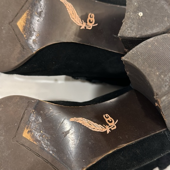 Uggs black suede high heel lace-up booties. Size 11. Pre-worn, well-loved. - Picture 14 of 14